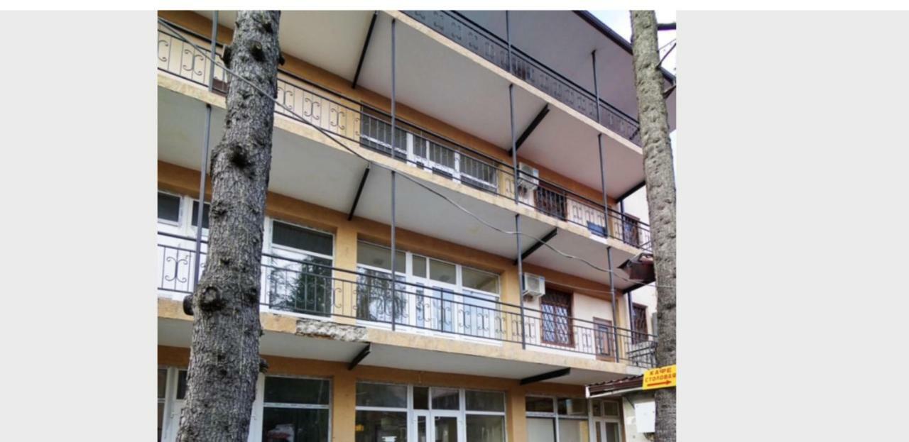 Апартаменты Орион Sukhumi Exteriör bild
